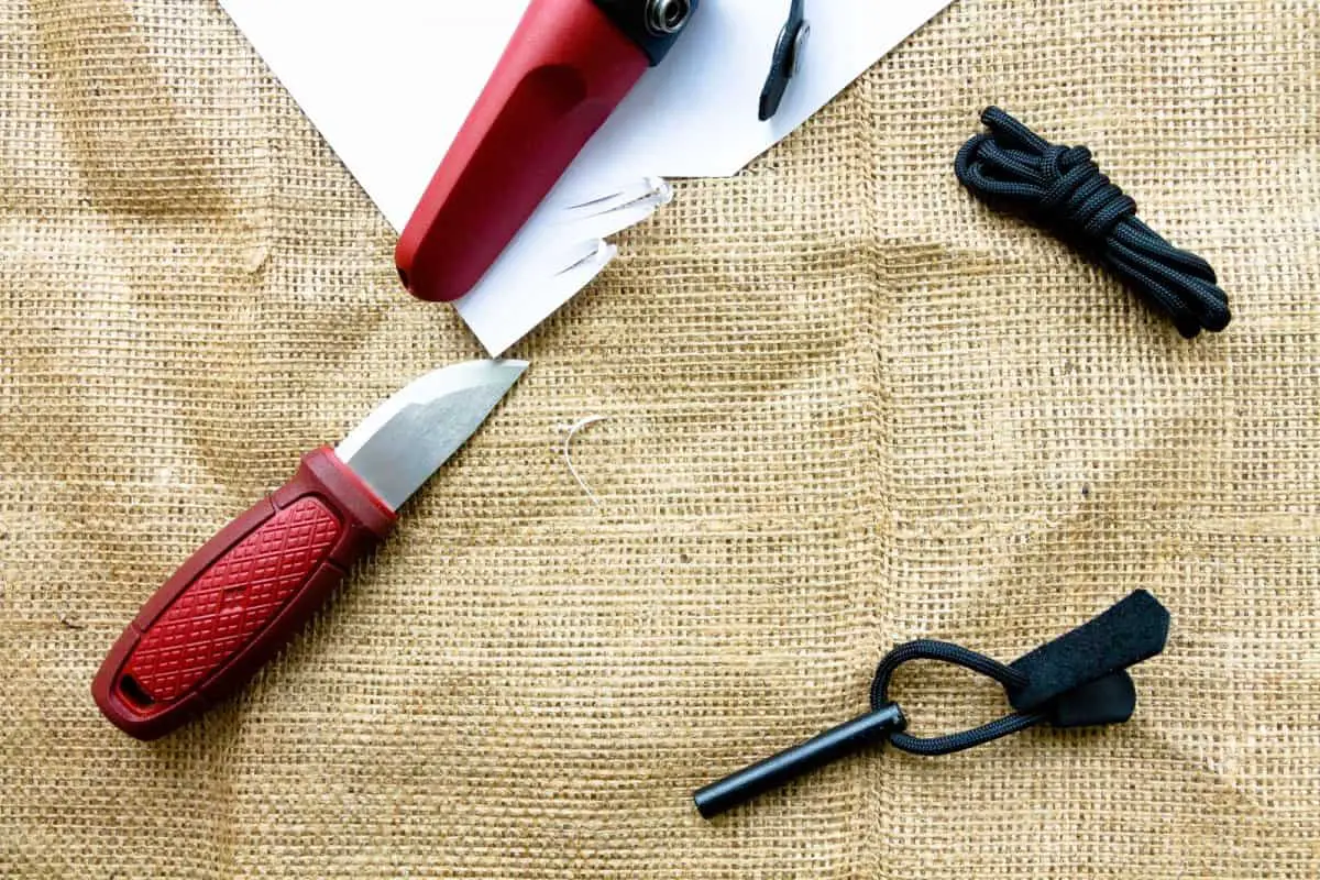 Does Cutting Paper with a Knife Dull or Hurt the Blade? Knife Manual
