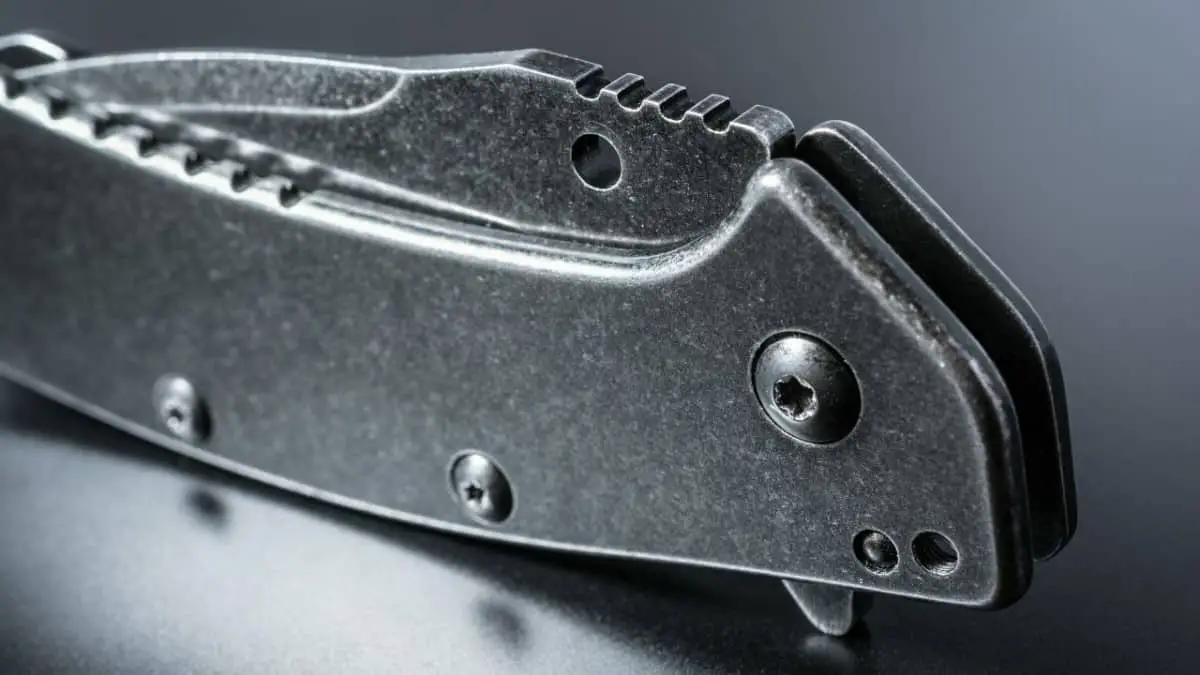 How to BreakIn and Loosen a New Folding Knife Knife Manual